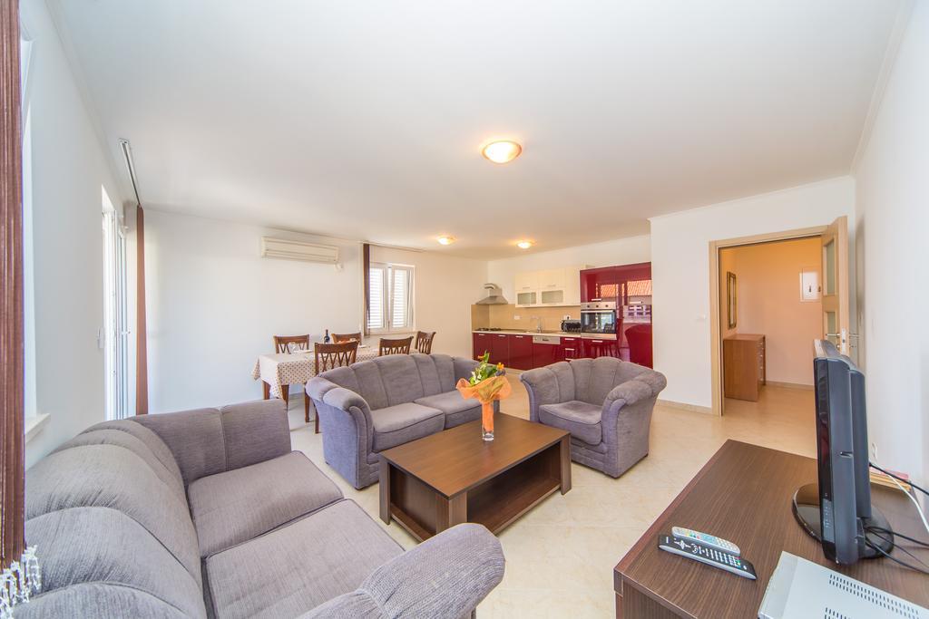 Apartment Downtown *